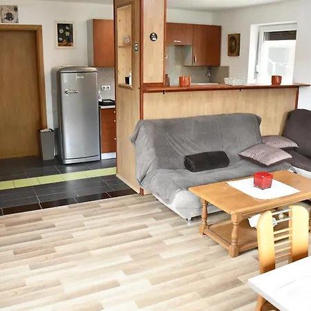 Holiday home Pocitniska Hisa Rema Lendava